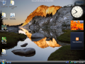 Desktop with Sidebar in build 5824
