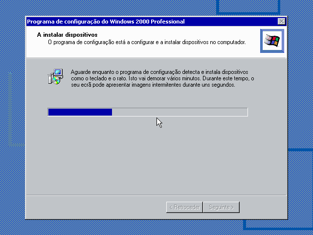 File:Windows 2000 Build 2195 Pro - Portuguese Parallels Picture 11.png
